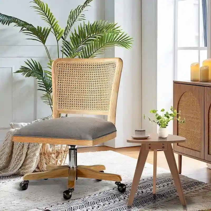 Chaise de bureau moderne à dossier en rotin (pieds en bois massif)